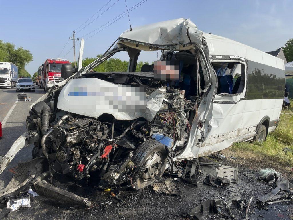 Tömeges halálos baleset a 81-esen!