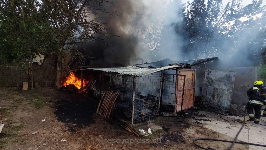 Tűz pusztított Majkon!